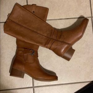Naturalizer brown boots